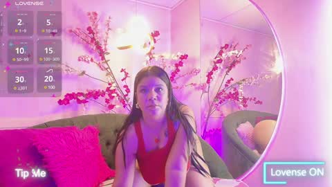 ALMENDRAEVANS online show from 02-01-25, 11:21