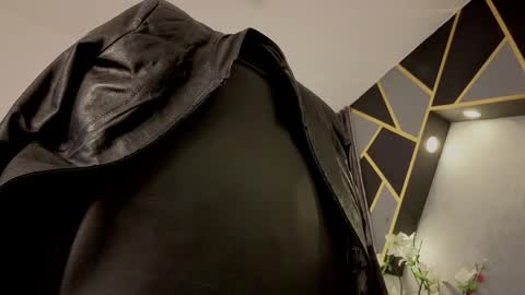 ALMMA online show from 09-09-25, 01:54