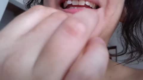 almondwithlove online show from 02-17-26, 05:52