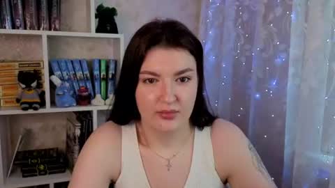 Lina online show from 08-04-26, 07:11