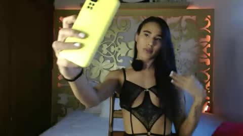 Snapshot of alogenotwink chatting on 09-11-25, 11:21 STEPHAN online show from 09-11-25, 11:21