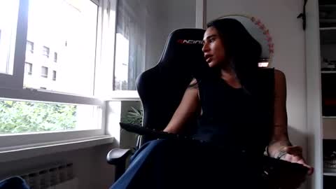 Snapshot of alogenotwink chatting on 07-18-26, 06:45 STEPHAN online show from 07-18-26, 06:45