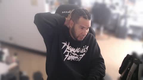 Snapshot of aloha_king chatting on 02-16-25, 08:22 simplyfaded online show from 02-16-25, 08:22