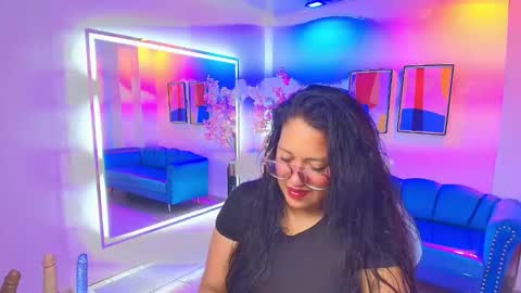 Alondra  online show from 12-05-25, 03:37