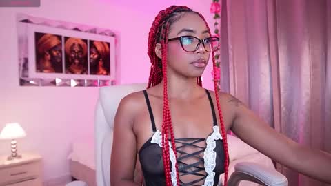 Snapshot of alondrraparrow chatting on 01-28-25, 08:58 Alondra online show from 01-28-25, 08:58