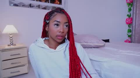 Snapshot of alondrraparrow chatting on 02-01-25, 10:44 Alondra online show from 02-01-25, 10:44