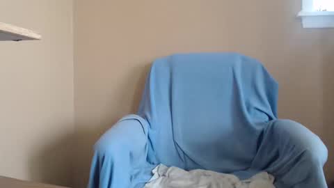 Snapshot of aloneandjustme chatting on 04-29-26, 06:25 JustMe online show from 04-29-26, 06:25