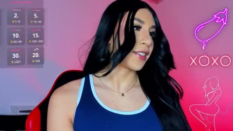 Hazel Bowie online show from 10-23-25, 02:11