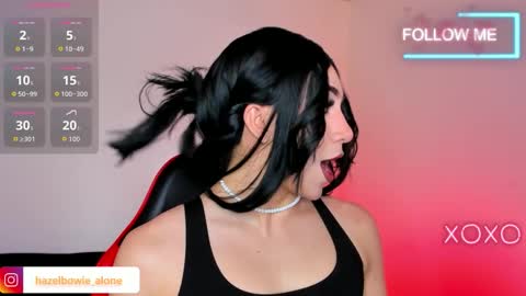 Hazel Bowie online show from 12-14-25, 08:24