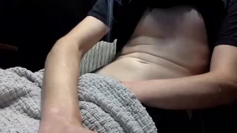 Snapshot of alongwhitedick chatting on 03-05-25, 12:33 ALongwhitedick online show from 03-05-25, 12:33