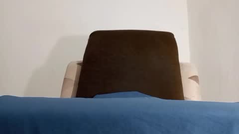 Snapshot of alotofcream chatting on 12-06-24, 04:25 alotofcream4u online show from 12-06-24, 04:25