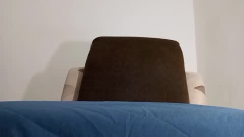 Snapshot of alotofcream chatting on 12-27-24, 04:04 alotofcream4u online show from 12-27-24, 04:04