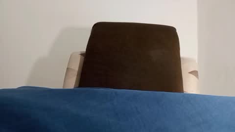 Snapshot of alotofcream chatting on 02-11-25, 04:11 alotofcream4u online show from 02-11-25, 04:11