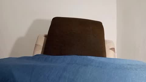 Snapshot of alotofcream chatting on 03-11-25, 04:10 alotofcream4u online show from 03-11-25, 04:10