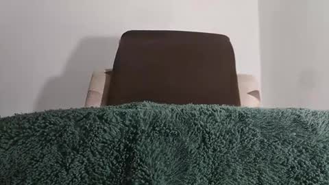 Snapshot of alotofcream chatting on 10-16-25, 05:30 alotofcream4u online show from 10-16-25, 05:30