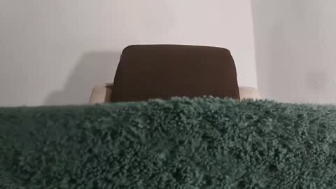 Snapshot of alotofcream chatting on 10-28-25, 05:22 alotofcream4u online show from 10-28-25, 05:22