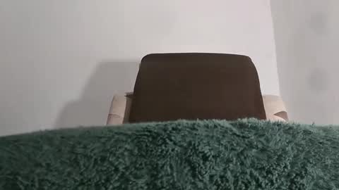 Snapshot of alotofcream chatting on 11-09-25, 12:20 alotofcream4u online show from 11-09-25, 12:20