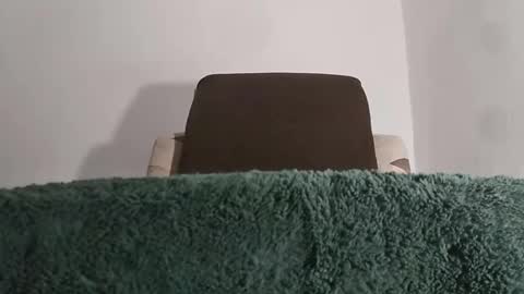 Snapshot of alotofcream chatting on 11-15-25, 05:05 alotofcream4u online show from 11-15-25, 05:05