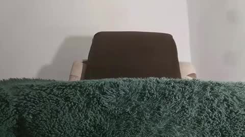 Snapshot of alotofcream chatting on 11-25-25, 05:07 alotofcream4u online show from 11-25-25, 05:07