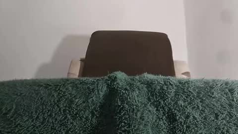 Snapshot of alotofcream chatting on 11-26-25, 05:30 alotofcream4u online show from 11-26-25, 05:30