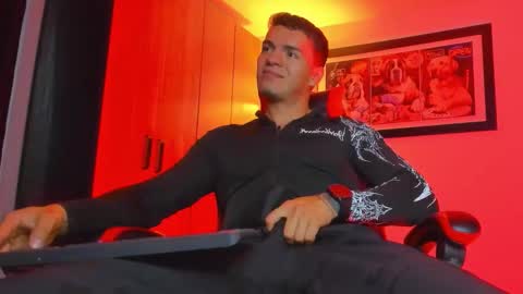 alpha_dominus_ online show from 01-14-26, 05:24