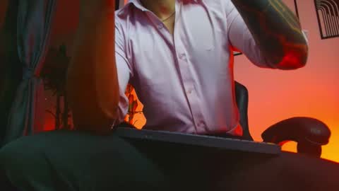 alpha_dominus_ online show from 04-07-26, 03:40