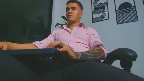 alpha_dominus_ online show from 05-30-26, 07:05
