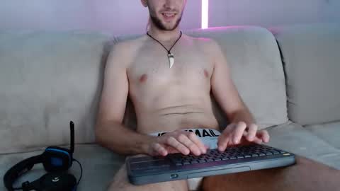 Snapshot of alpha_jax chatting on 09-21-25, 08:10 Alpha Jax online show from 09-21-25, 08:10