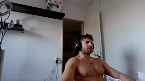 alphah_hunk online show from 12-18-25, 01:28