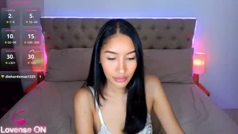 Snapshot of alphaisonline chatting on 07-01-26, 06:48 sophia betterthanyourx online show from 07-01-26, 06:48