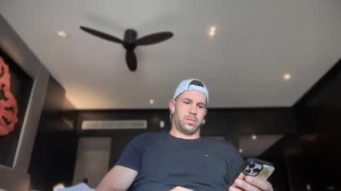 Snapshot of alphamasterjax chatting on 12-17-24, 03:17 MasterJax69 online show from 12-17-24, 03:17