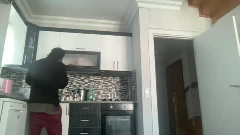 Snapshot of alphandre chatting on 01-20-25, 07:04 AlphAndre online show from 01-20-25, 07:04