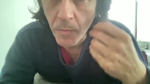 Snapshot of alphandre chatting on 02-26-25, 02:25 AlphAndre online show from 02-26-25, 02:25