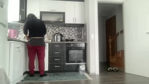 Snapshot of alphandre chatting on 02-28-25, 07:26 AlphAndre online show from 02-28-25, 07:26