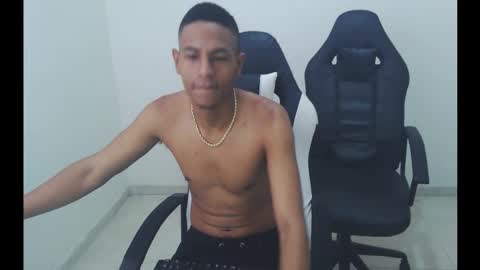 alphas_latins online show from 03-28-26, 07:02