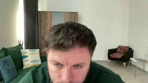 Jhonny online show from 12-19-24, 07:40