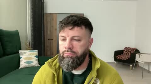 Jhonny online show from 02-21-25, 03:34