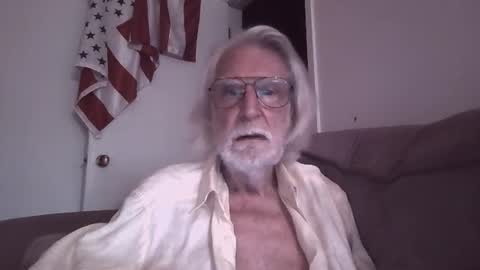 AlphaUniform online show from 07-16-26, 10:54