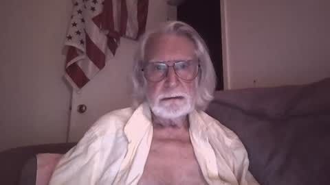 AlphaUniform online show from 08-01-26, 07:07