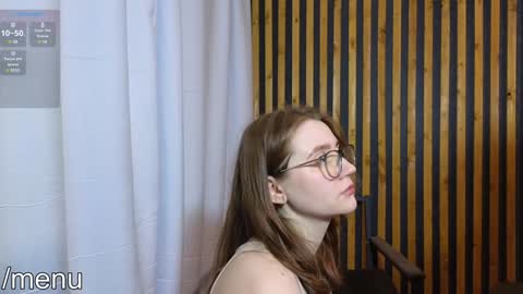 Snapshot of alpugh chatting on 01-08-25, 07:03 Woland Alice Pugh online show from 01-08-25, 07:03