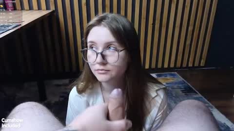 Snapshot of alpugh chatting on 09-09-25, 07:02 Woland Alice Pugh online show from 09-09-25, 07:02