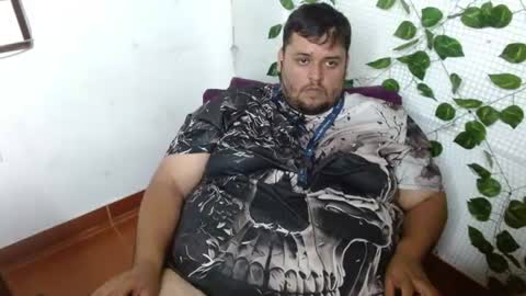 Snapshot of altairstudiosboy chatting on 06-22-26, 02:58 Jhosep online show from 06-22-26, 02:58