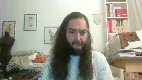 Snapshot of altanboy chatting on 11-17-25, 11:49 altanboy online show from 11-17-25, 11:49