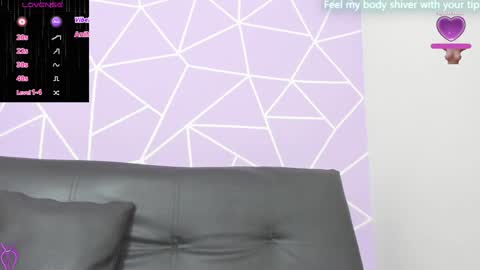 My name is althea  Lush is activeThere are legends that in this room all your wishes can come true  Private is Open online show from 01-13-25, 10:56