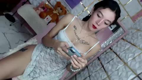 Chloe- DONT FORGET TO FOLLOW MElets getting to know each other and make some love and fun online show from 01-08-26, 11:56