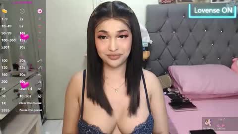 Snapshot of altheafoxxx chatting on 01-06-26, 10:56 Althea online show from 01-06-26, 10:56