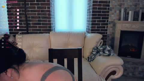 Snapshot of althenabarren chatting on 02-07-25, 10:19 Rachel online show from 02-07-25, 10:19