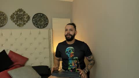 alukardbig online show from 10-17-25, 08:00