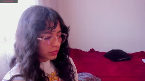 . .  online show from 12-23-24, 08:47