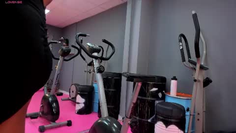 ALUNA  online show from 06-15-26, 06:32